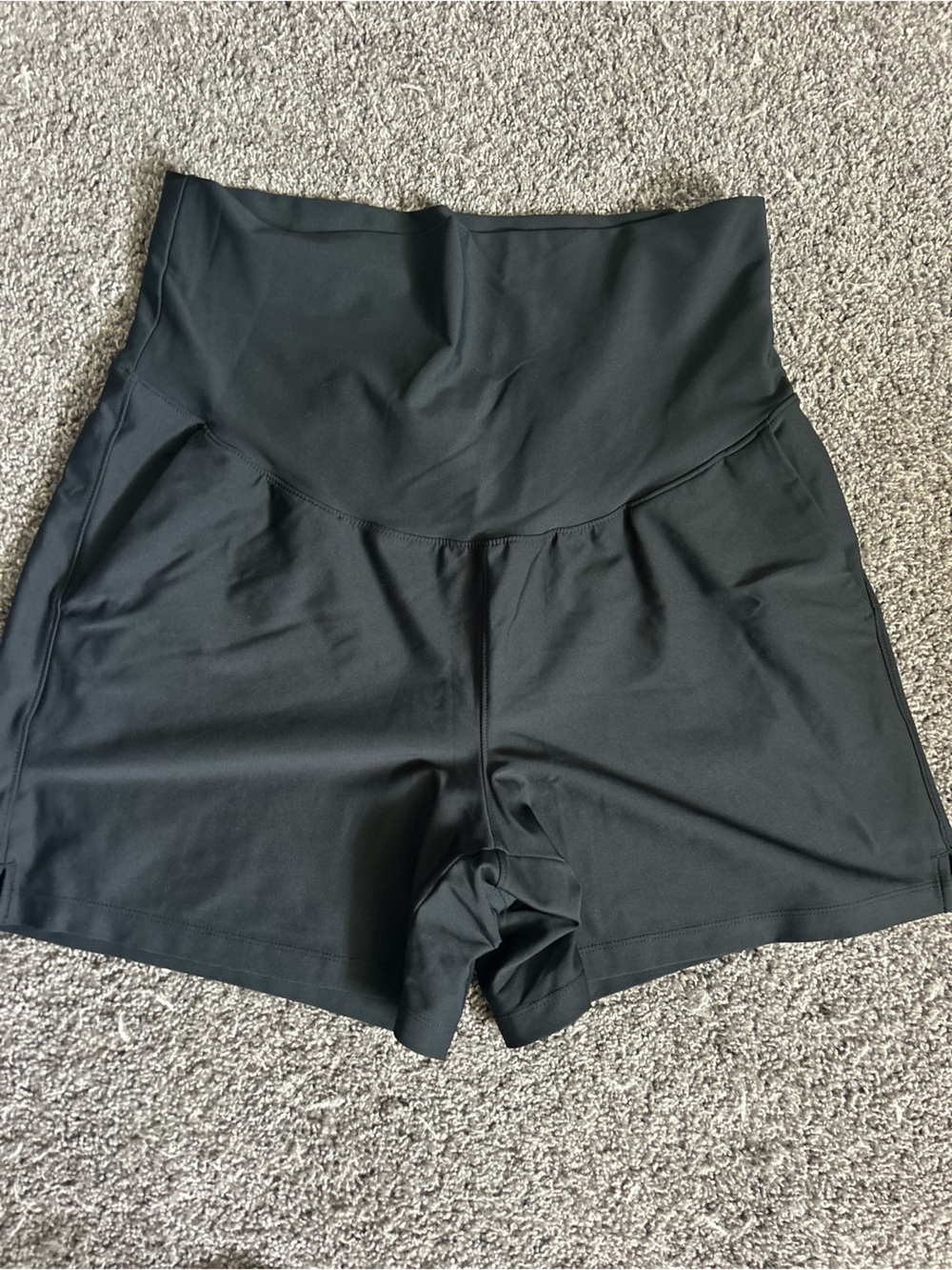 Old Navy Black High-Waist Active Short